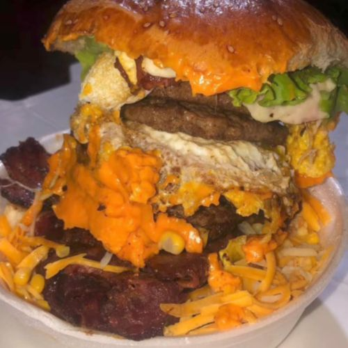 Elaine Burguer's - logo