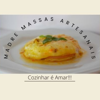Madre massas artesanais - logo